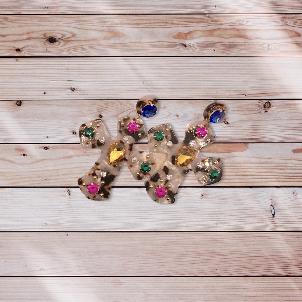 Eclectic Cross
